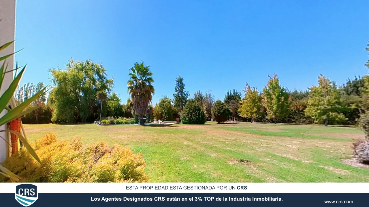 Venta de casa en Chicureo - Corredor de propiedades Luxury Team